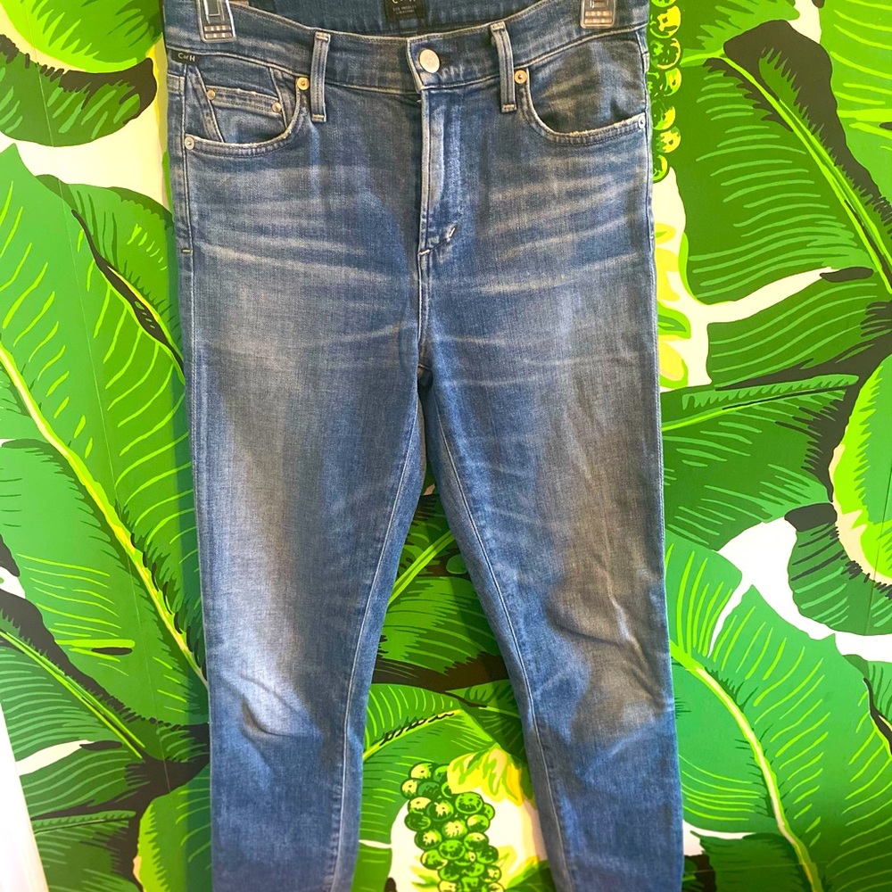 Citizens of Humanity Rocket Jean in Size 25